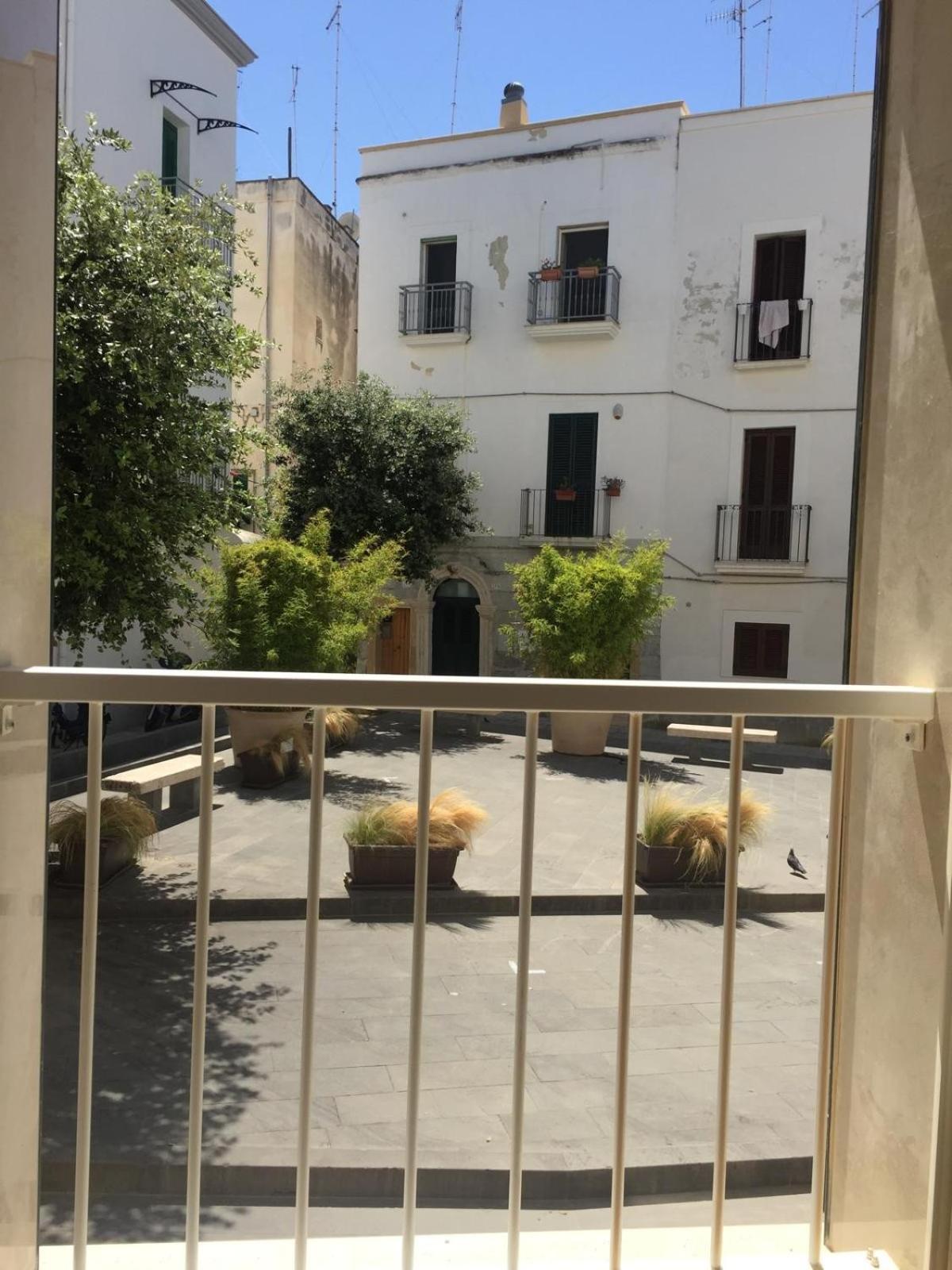 לינה וארוחת בוקר מונופולי Casa Felice מראה חיצוני תמונה